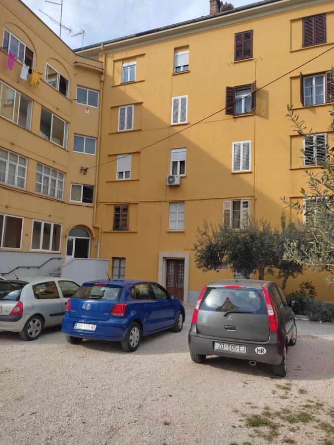 Karmen Apartamento Zadar Exterior foto